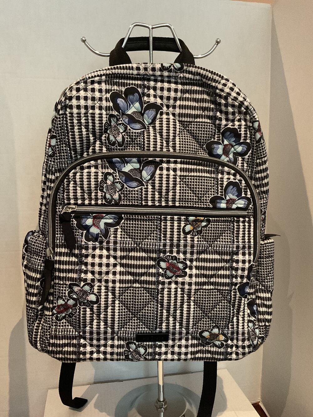 Vera Bradley - Black & White Plaid Large Backpack w/Multiple Compartments